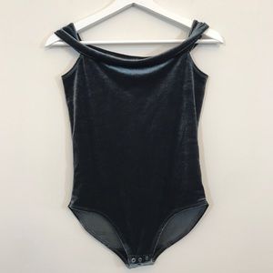 AE Velvet Off The Shoulder Bodysuit